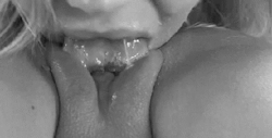 nymphomaniac-love-doctor:  http://nymphomaniac-love-doctor.tumblr.com/ 