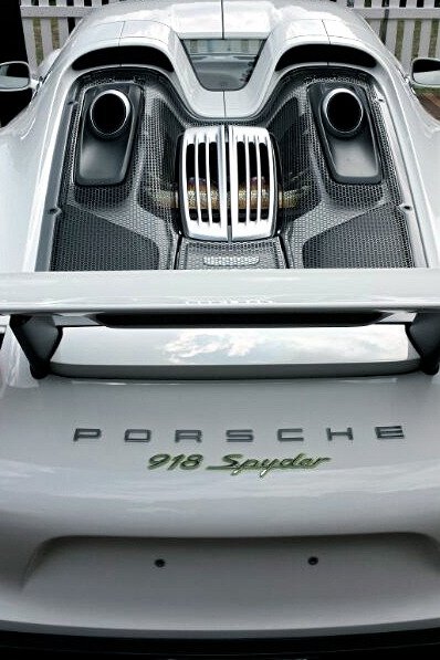 newk99rky:  NEW k99rky blog  Porsche 918 Spyder   