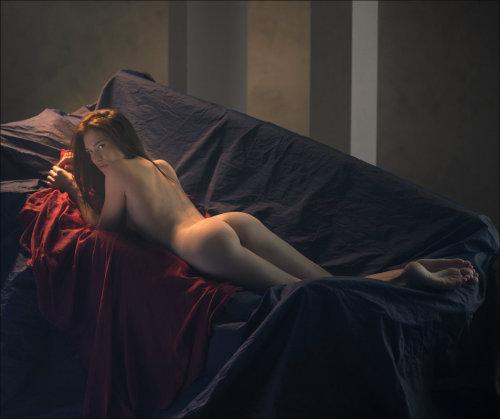 Tantriclens - Choices of a Female Photographer
