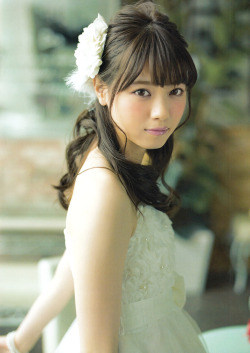 46pic:  Nanase Nishino - B.L.T.   