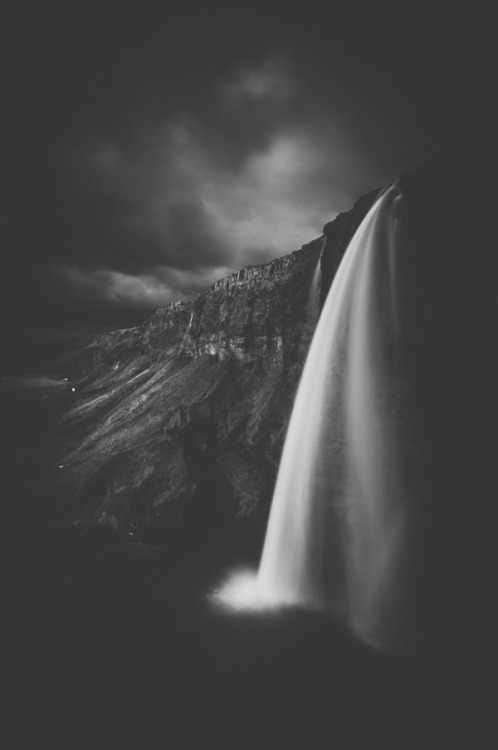 republicx: One Dark Flow by Kimmo Savolainen