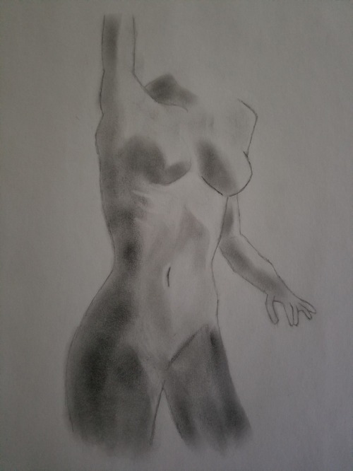 A figure sketch of model @sadiegrayheart!#sketch #figureart...