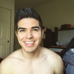 gayawkwardmexicanman:Post gym day 2 week 3!