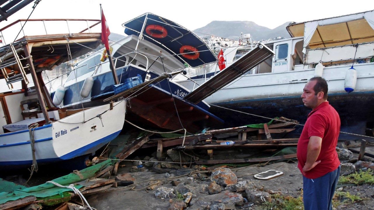 TERREMOTO EN GRECIA Y TURQUIA. Imágenes de los daños en la isla griega de Kos después de un terremoto de magnitud 6,5 que golpeó la región el 21 de julio de 2017. Dos extranjeros murieron y más de 100 personas resultaron heridas cuando un terremoto...