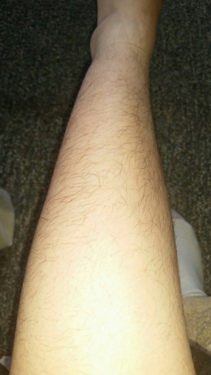 veryhairylegs: My story is pretty simple. My family thinks females should shave, and either demand I
