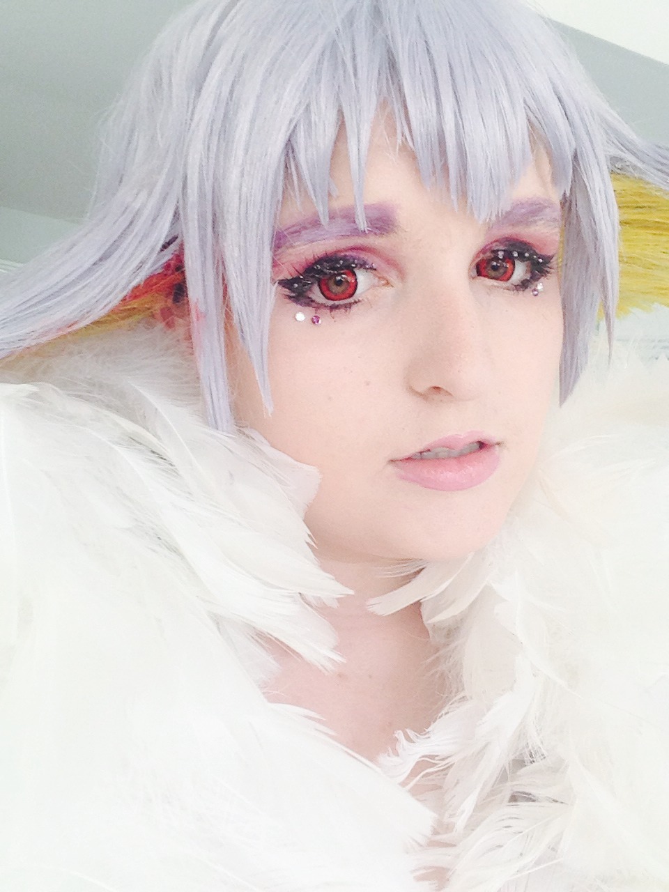 slbtumblng:  raincoatsjooji:  Ragyo Kiryuin makeup/wig/feather cape thing test!!