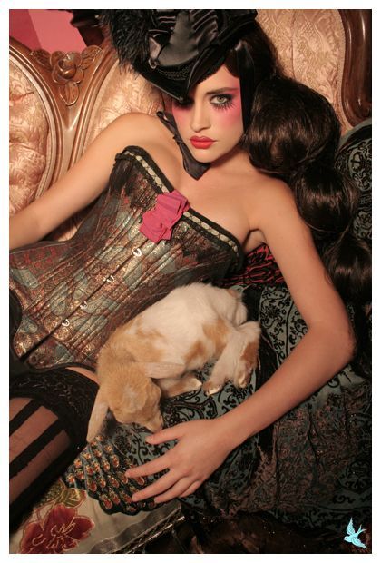 corset-ladies:  Corset http://corset-ladies.tumblr.com/