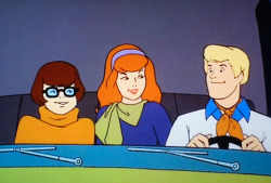 calico807:  scoobydoomistakes:  Poor Daphne.