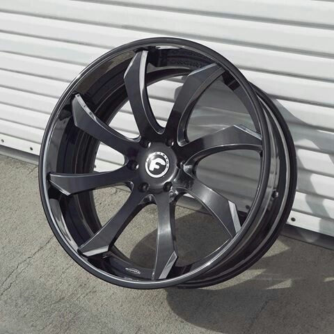 Those the best looking forgiato&rsquo;s I seen ever&hellip;them wheels usually