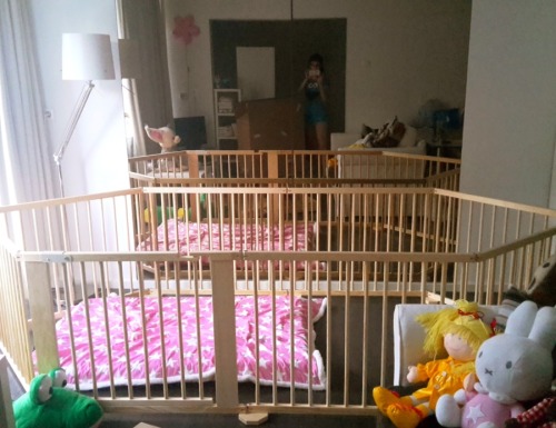   Nursery preview 1: the Playpen (4 pics)  So you probably heard I am creating a Nursery in Amsterdam, a safe place for adult littles and caretakers. I’ll give you updates now and again, of the progress I am making. This is the first update – I am