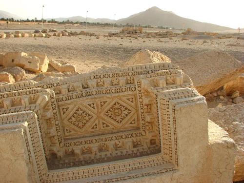 ahencyclopedia: PLACES IN THE ANCIENT WORLD: Palmyra (Syria)  PALMYRA (also known as Tadmor) is