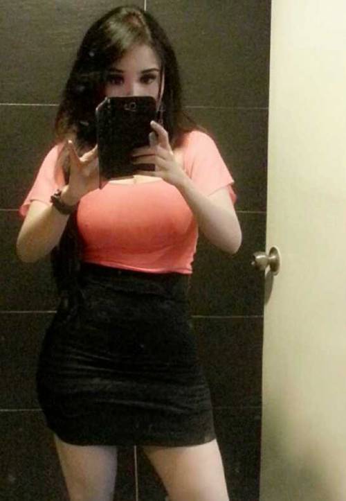 betiksblog:I bet she looks good on the dance floor #melayu #malay #boobs #massive #milf #horny #less