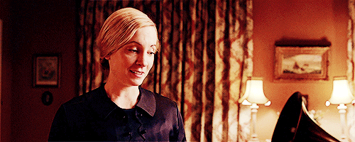 herewestand:  Anna Bates ➞ 4.02