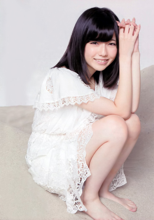 Akubi Girl