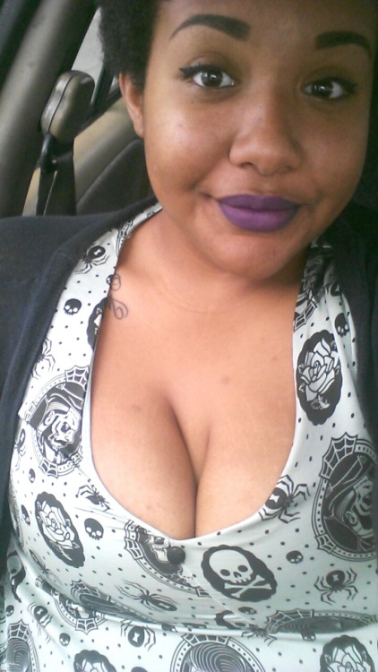 fatmelaningoddess:My boobies are too big for this dress and its tight enough up top I can wear it without a bra! 💖