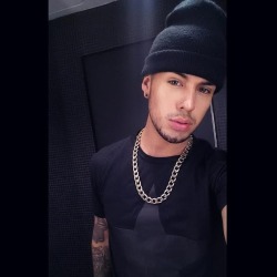 elpapituyox:  This is Kevin from VH1’s