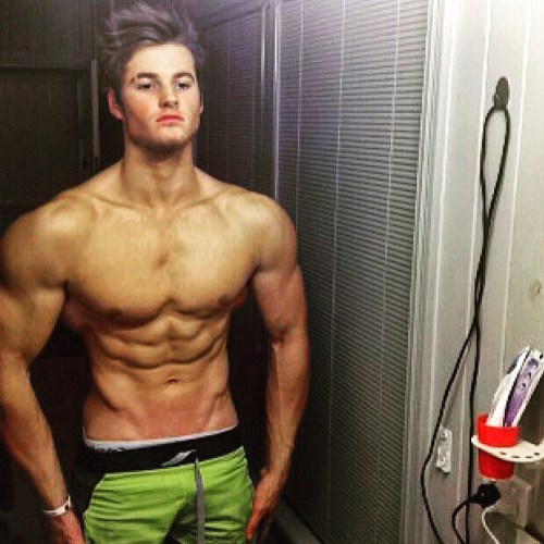 beautifulyoungmuscle:  Carlton Loth update… porn pictures