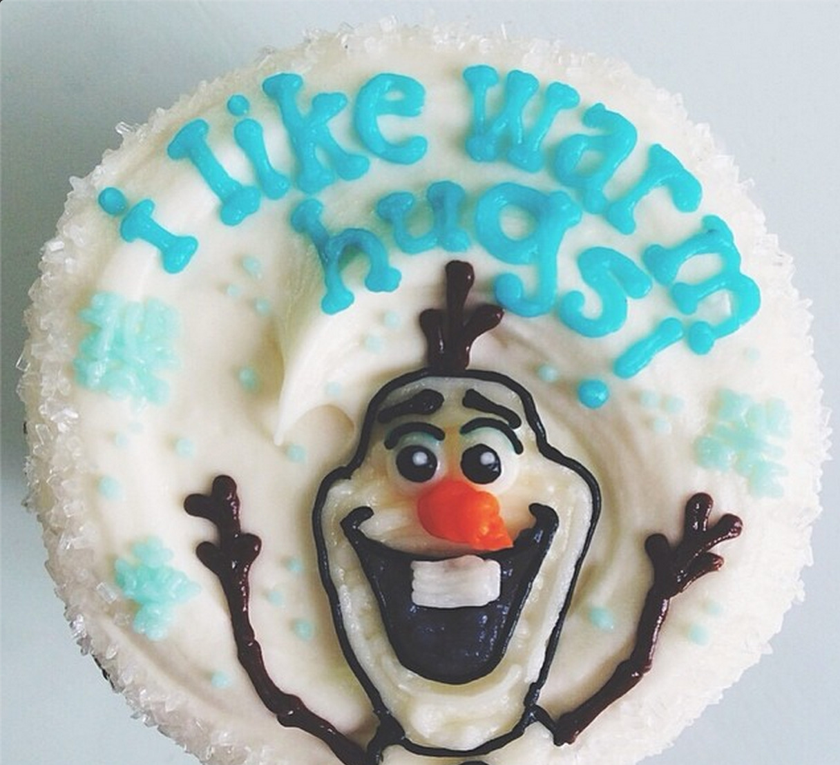 mickeyandminnie:  Olaf is even better in edible, sugary form!  (Photos from my Instagram
