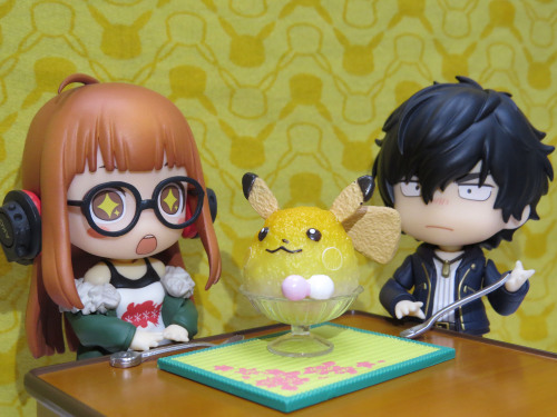 Futaba and Ren going to the Pikachu Café.