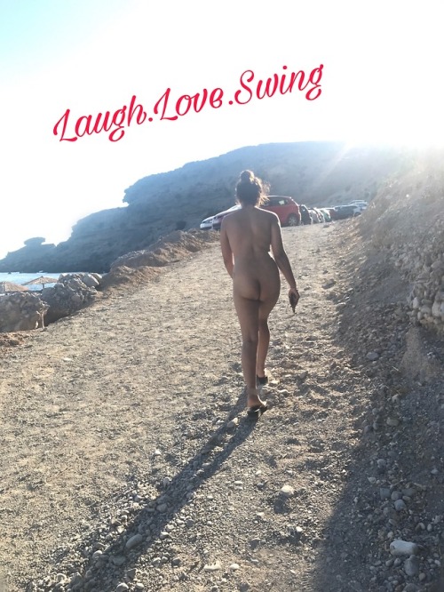 laugh-love-swing: Roaming around naked and carelessly… Most amazing feeling ever. 