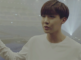 jinchims:the white longsleeve though…