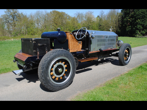 LaFrance Open Speedster - 1918(via 1918 LaFrance Open Speedster - Static - 2 - 1024x768 - Wallpaper)