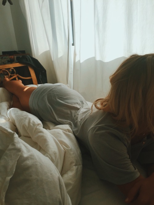 alexisreneg:  Rise and shine