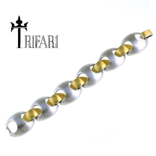 #CrownTrifari Two-Tone Modernist Bracelet #vintagejewelry #trifarijewelry #holidayshopping #estateje
