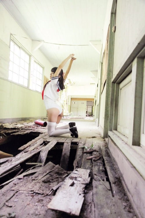one-s-wings:  どこかでまた鳴き声が 20150827 model:(one-s-wings) photo:(myv-masaru)
