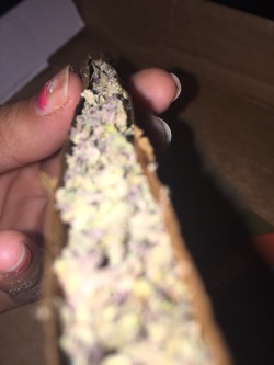 theweedblogger:  check out my page :)