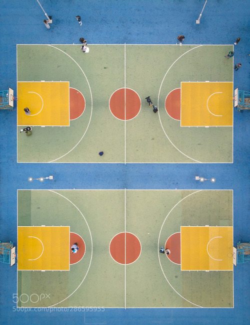 Basketball Court by HeinzLeung