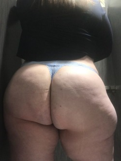 loosebbwgoddess:  Wicked Wednesday