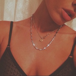 underage-fashion:lustt-and-luxury:  @kaygoldilocks