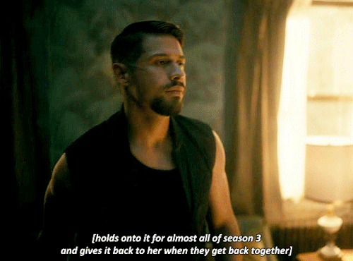 Love It When Writers Dont Even Remember Details From Their Own Show