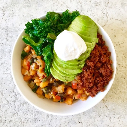 feastingonbreakfast:4.18.18 Some sweet potato hash (with black beans, jalapeño, bell pepper, and oni