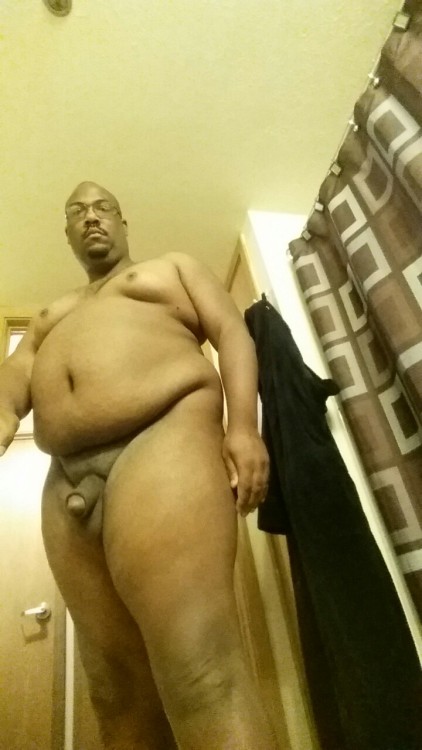 i-bone-crusher:  I’m a thick sexy dude. Who love slim sexy dudes.