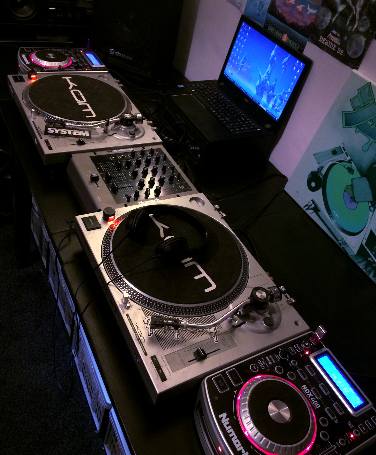 scifijackrabbit:  ~ My recs + Turntable setup 2017 ~