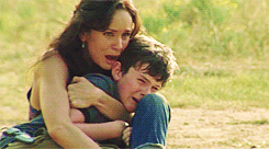 courteneyact:  eight lori gifs per episode ↳ 2x07 pretty much dead already 