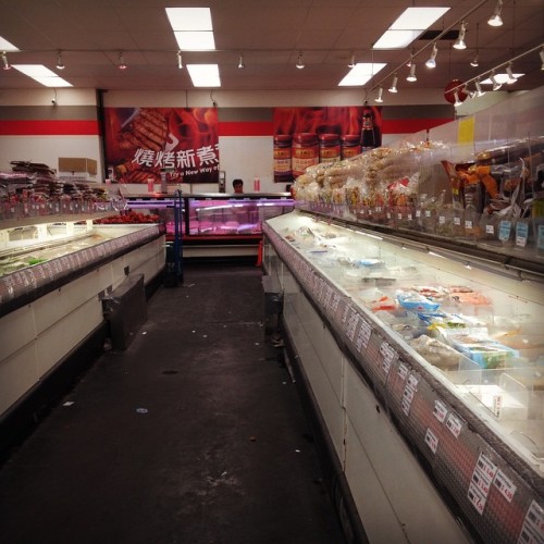 A rare moment at May Wah market. It’s usually slammed with people
#maywah #clementstreet #grocery #sf