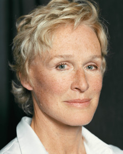 Maszületett 2.0:  Glenn Close (1947)