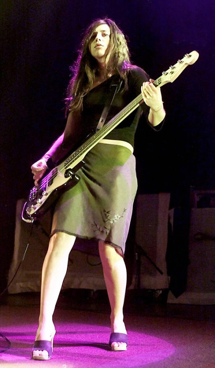 A Perfect Circle, the ever so classy Paz Lechantin onstage in Las Vegas, 2001