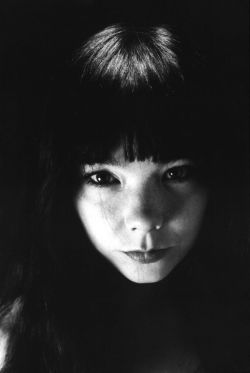 psychetronictonic:  bjork Nobuyoshi Araki (1996) 