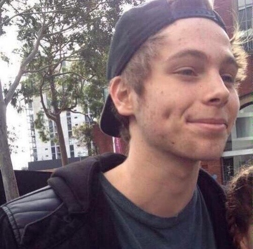 disneyprincelrh: DIMPLE DIMPLE DIMPLE DIMPLE