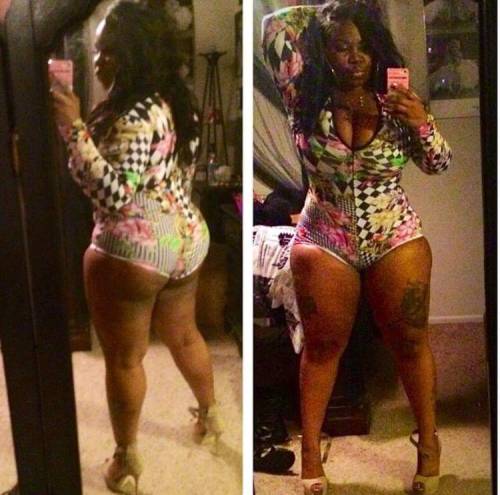 Thick women/ BBWs adult photos