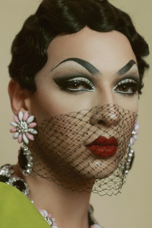 sofast–somaybe:  Violet Chachki by Jules Faure for Glamcult