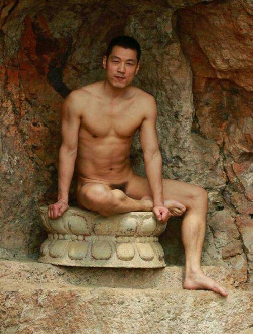 route122:  mantop10691:  曾經紅極一時的南京名媛…密陶哥哥  Our nice asian guys here↓↓↓http://route122.tumblr.com/archive