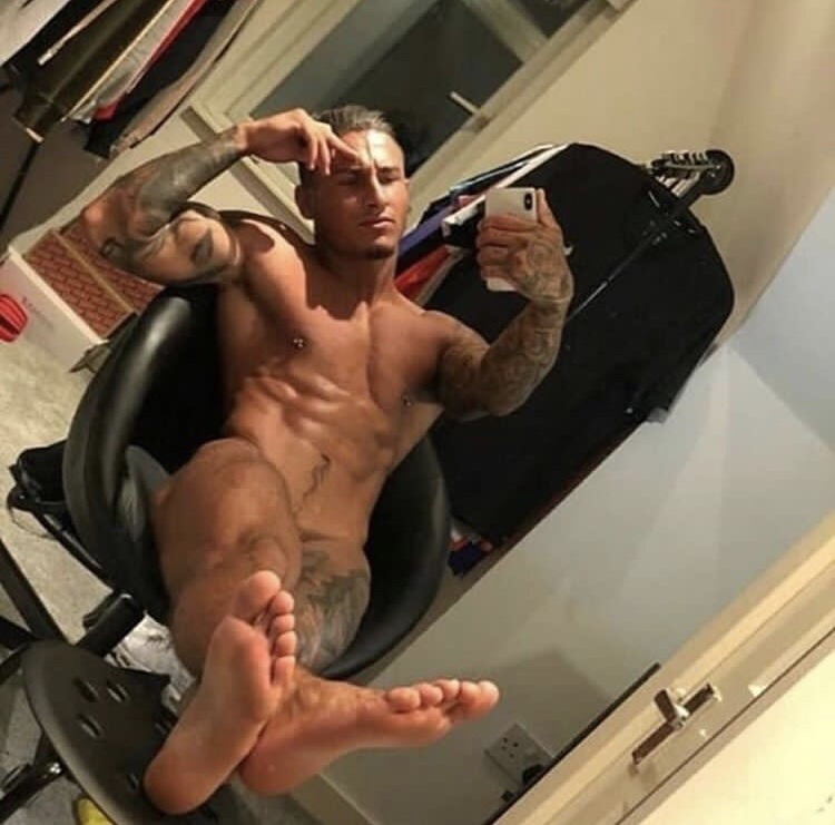 feetman80:  