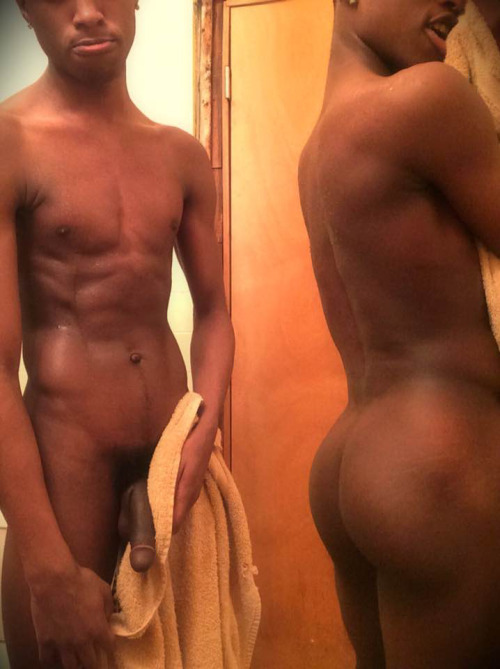 goodtime54:  adonisdynasty:  ADONISDYNASTY.TUMBLR.COM#SEXY #ADONIS #LUST #BODY¥ 30K+ FOLLOWERS!! ¥¥ IG: KYNGECLIPSE ¥¥ SC: KYNGECLIPSE ¥SUBMIT PICS/VIDS VIA TUMBLR OR KIK: TRADEMARKCHRONICLEZ  Sexy 💗
