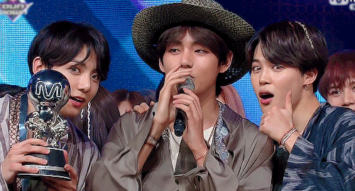 poutaes:my favourite trio ★