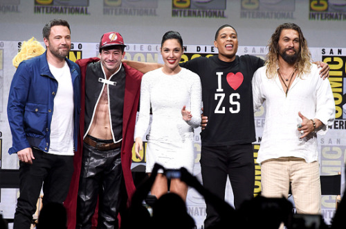 Jason Momoa with the cast of Justice League @ Warner Brothers Panel, Comic-Con International, San Di